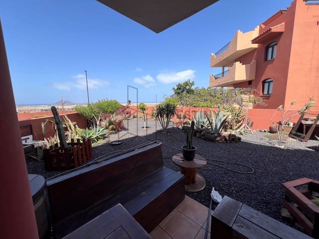 2 chambre Appartement à vendre à Corralejo, La Oliva avec garage - 275 000 € (Ref: 9877986)