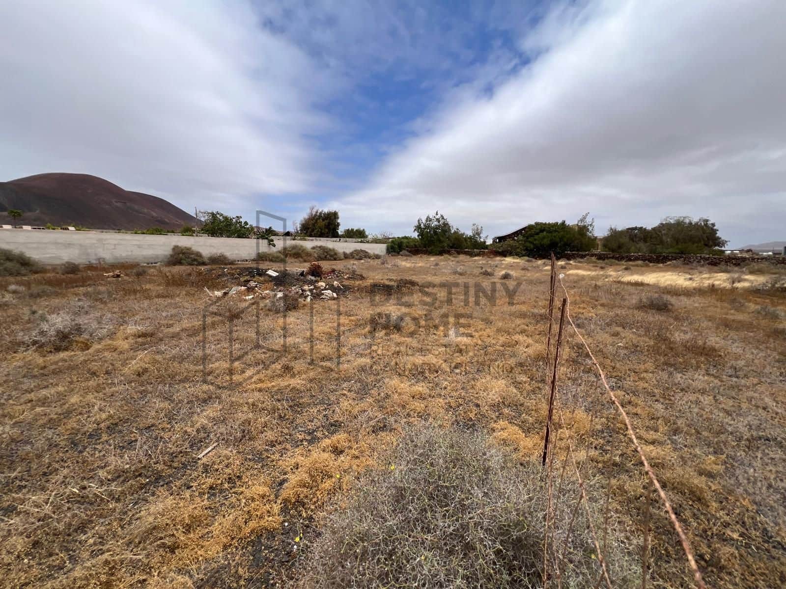Undeveloped Land for sale in Lajares - € 730,000 (Ref: 9884179)