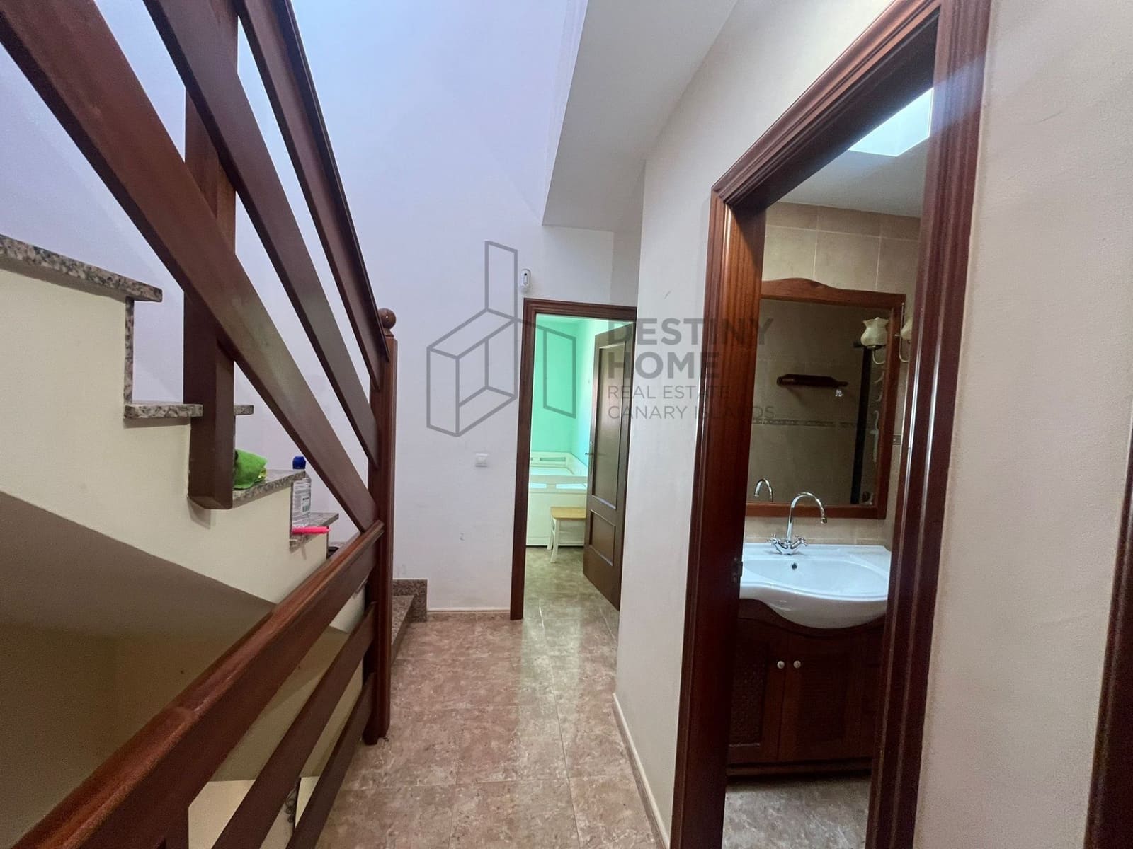 3 bedroom Semi-detached Villa for sale in El Matorral with garage - € 284,000 (Ref: 9889901)