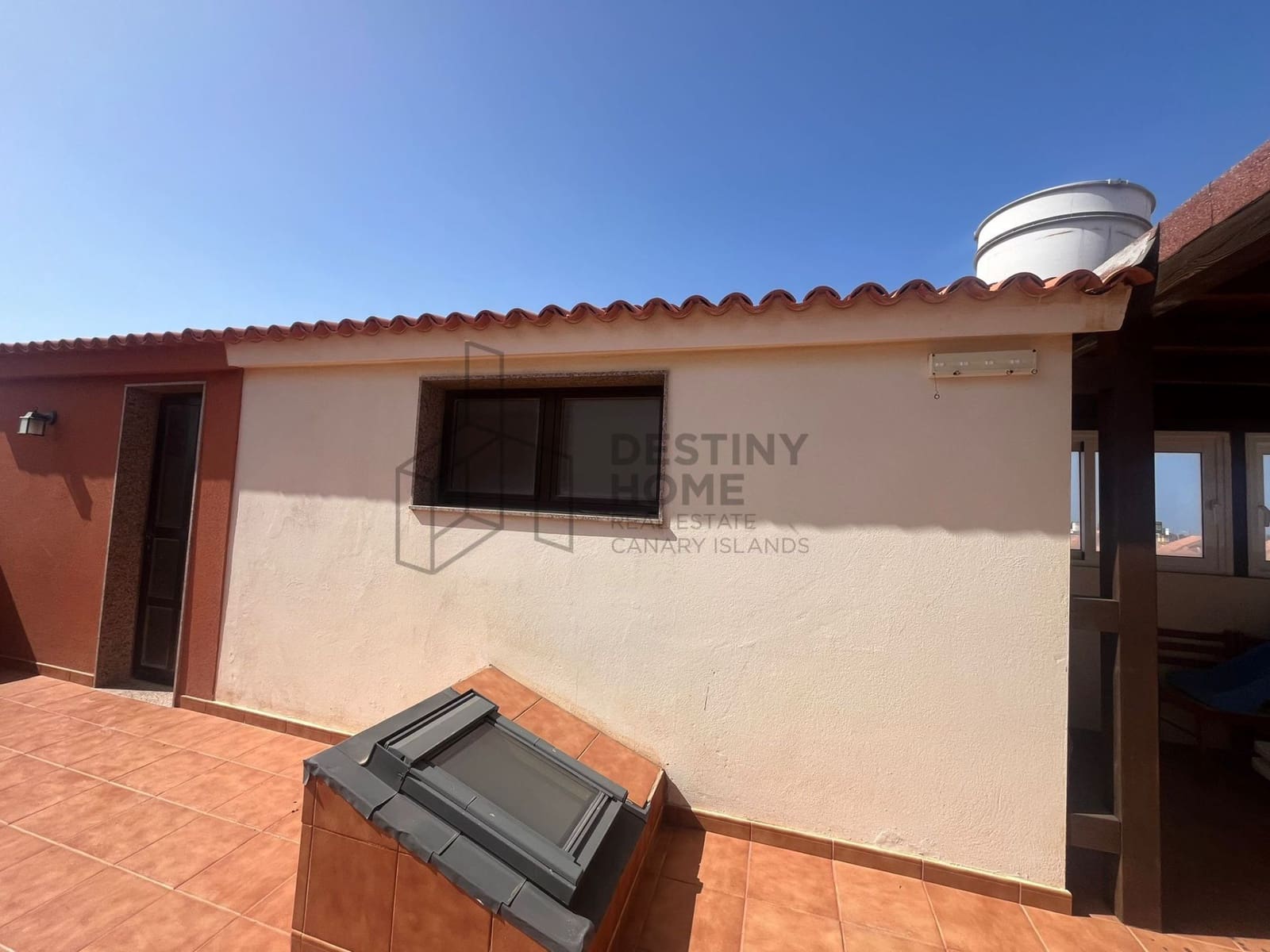 3 bedroom Semi-detached Villa for sale in El Matorral with garage - € 284,000 (Ref: 9889901)
