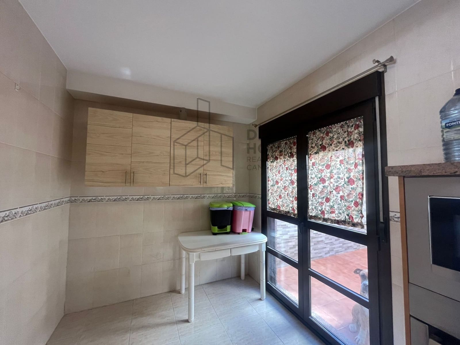 3 bedroom Semi-detached Villa for sale in El Matorral with garage - € 284,000 (Ref: 9889901)