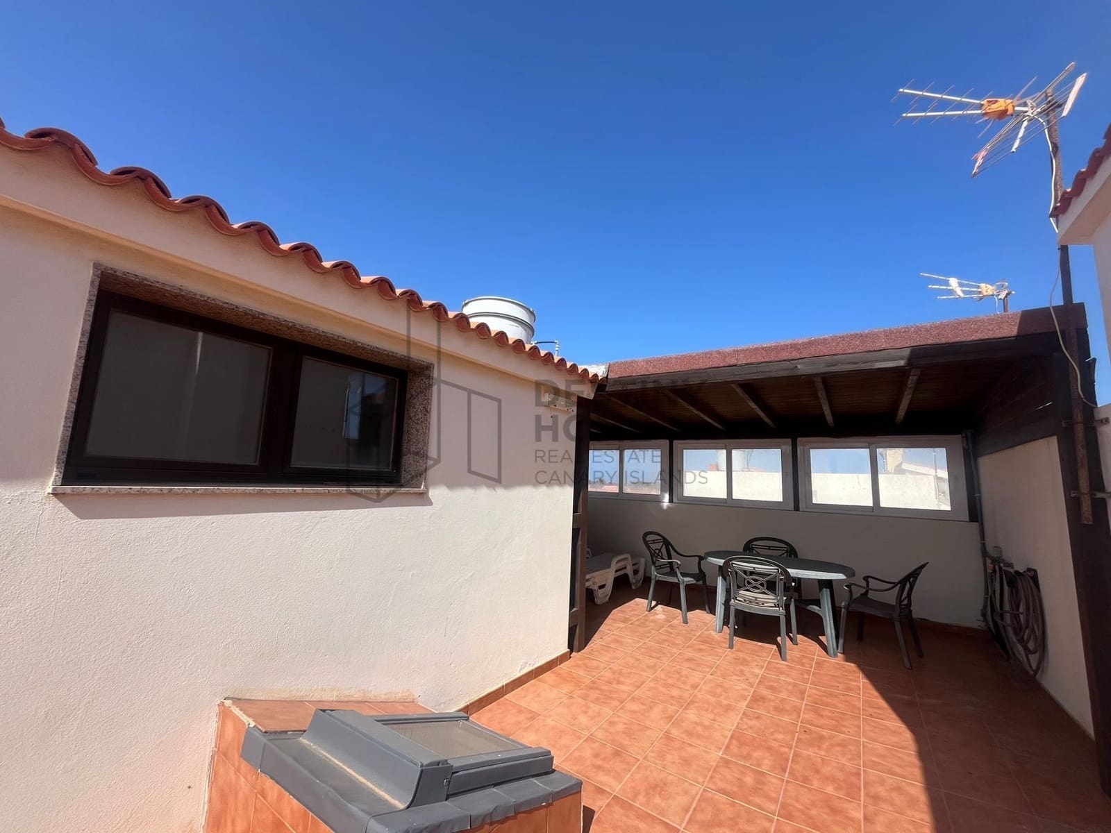3 bedroom Semi-detached Villa for sale in El Matorral with garage - € 284,000 (Ref: 9889901)