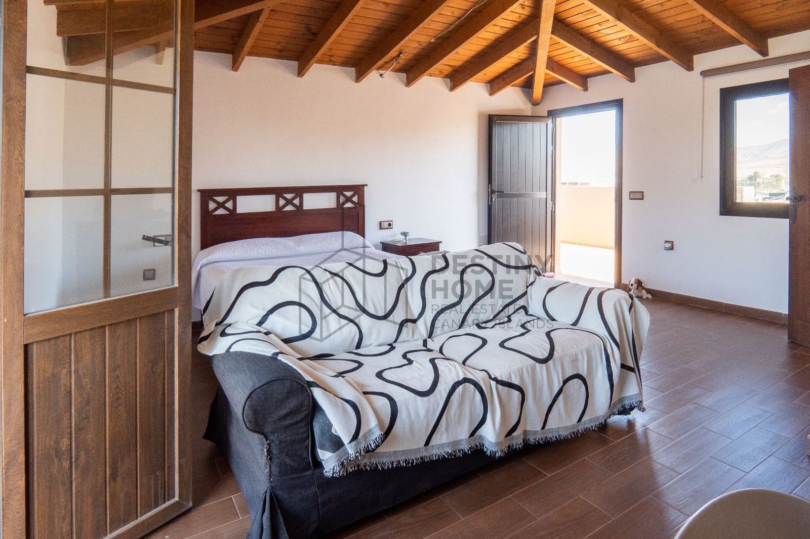 4 Zimmer Villa zu verkaufen in Casillas del Angel mit Pool Garage - 600.000 € (Ref: 9891782)