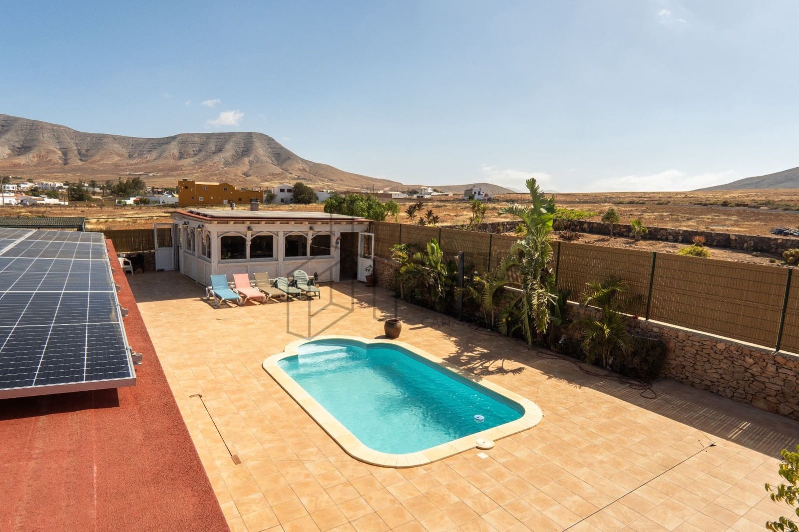 4 Zimmer Villa zu verkaufen in Casillas del Angel mit Pool Garage - 600.000 € (Ref: 9891782)