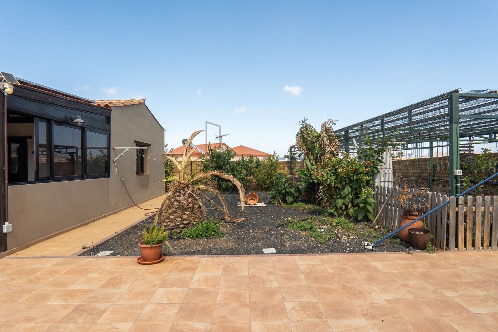 4 Zimmer Villa zu verkaufen in Casillas del Angel mit Pool Garage - 600.000 € (Ref: 9891782)