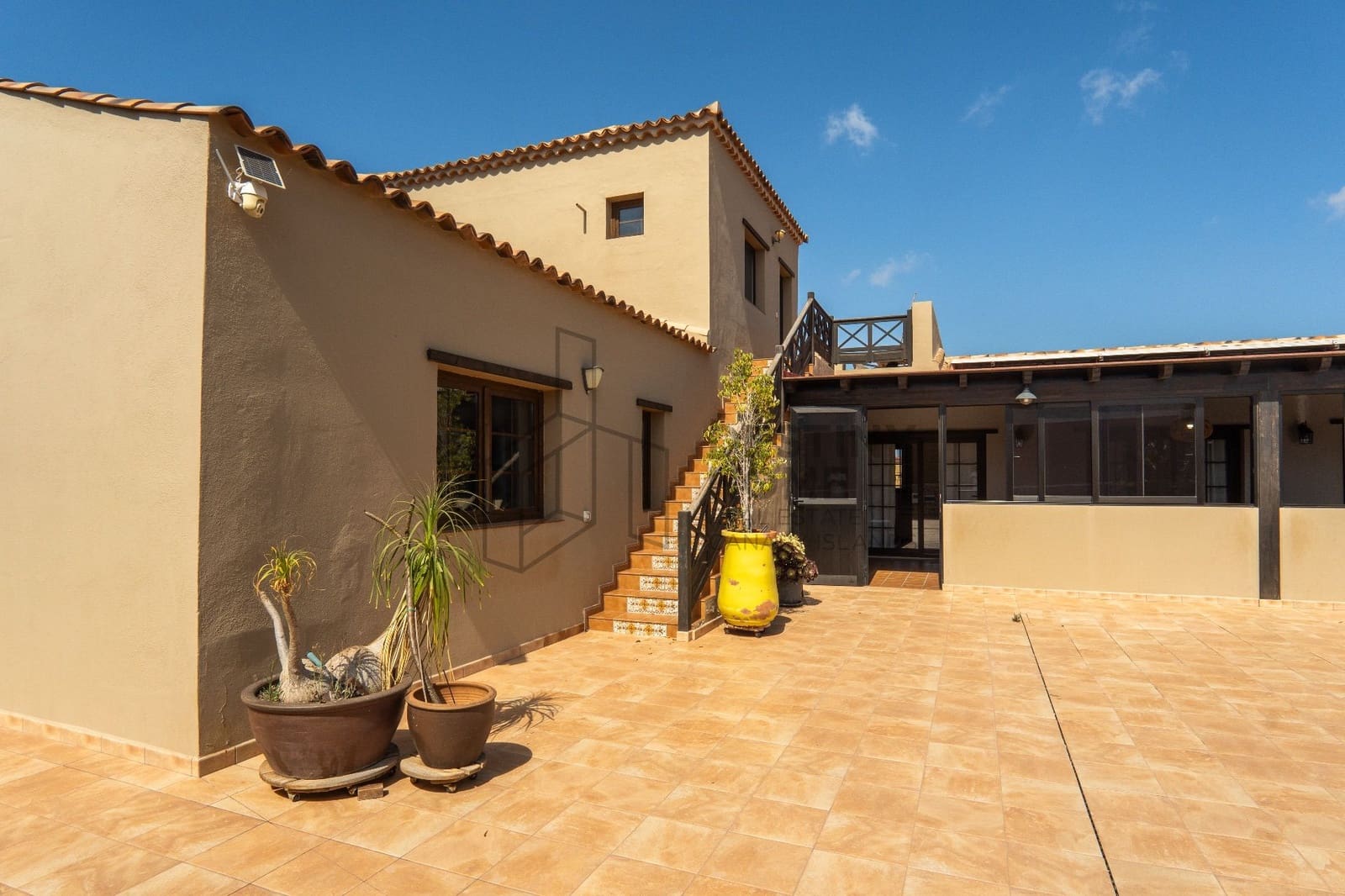 4 Zimmer Villa zu verkaufen in Casillas del Angel mit Pool Garage - 600.000 € (Ref: 9891782)