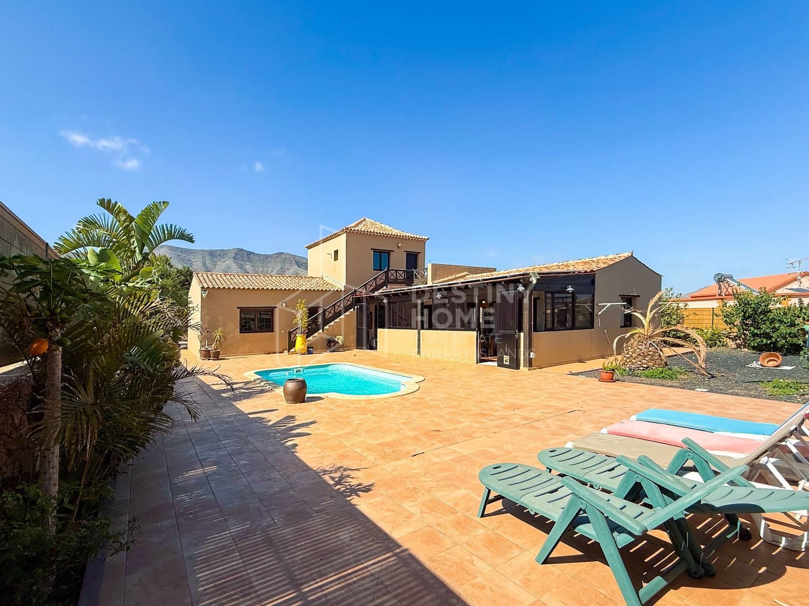 4 Zimmer Villa zu verkaufen in Casillas del Angel mit Pool Garage - 550.000 € (Ref: 9891782)