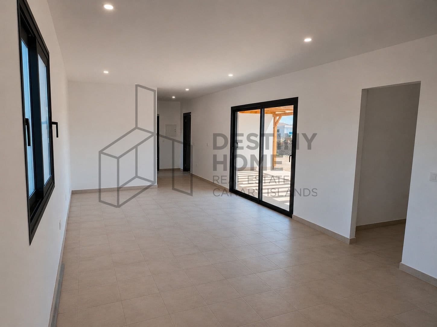 3 slaapkamer Villa te koop in Lajares met zwembad garage - € 1.100.000 (Ref: 9899025)