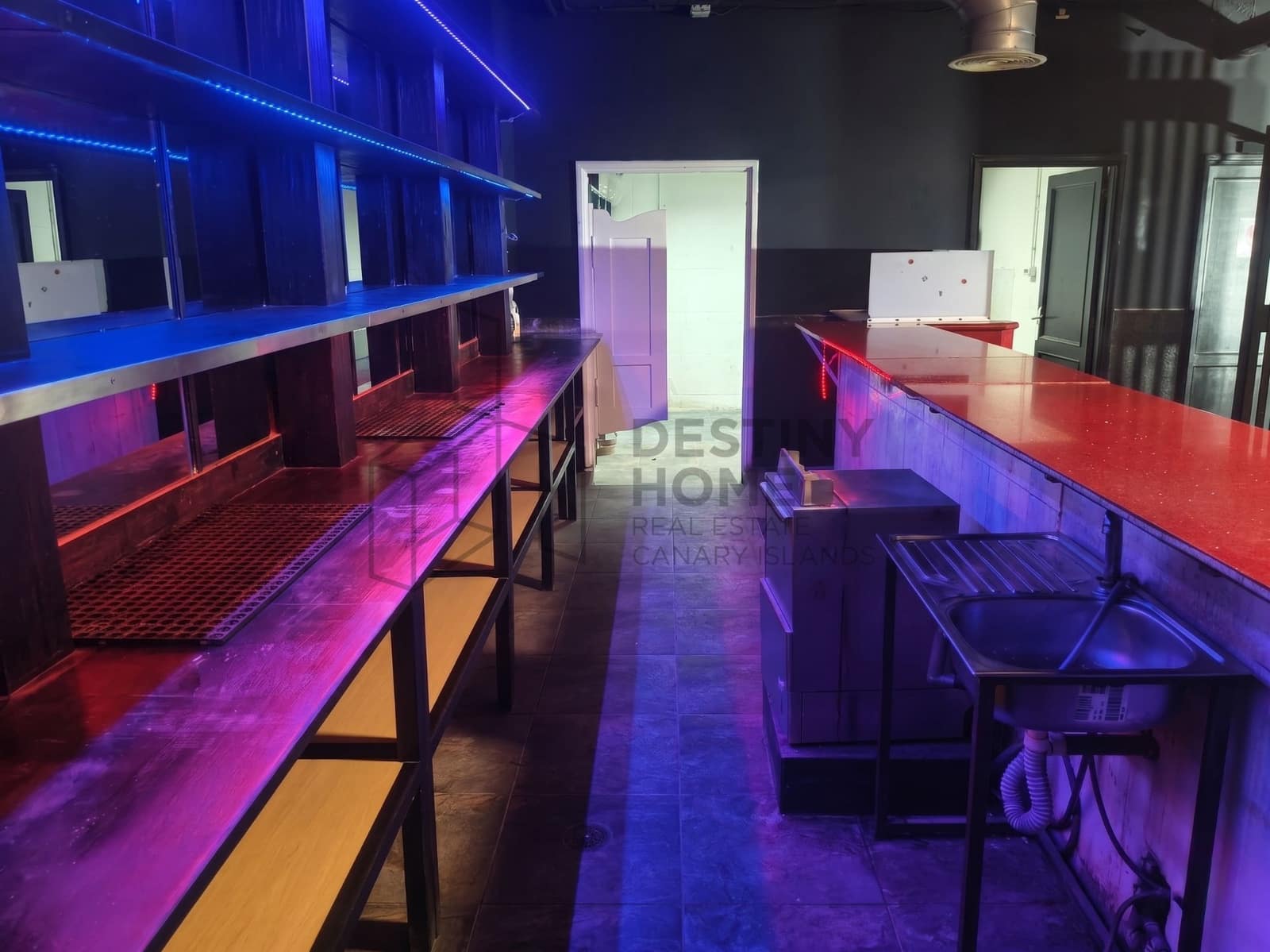 Commerciale in vendita in Corralejo - 490.000 € (Rif: 9907250)