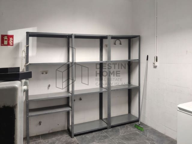 Commerciale in vendita in Corralejo, La Oliva - 490.000 € (Rif: 9907250)