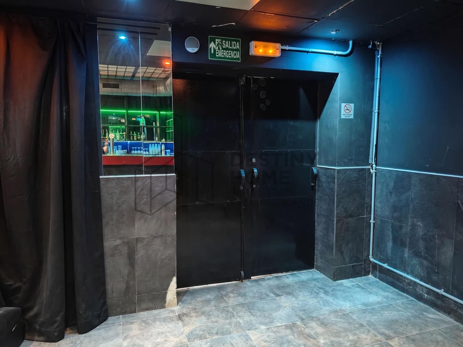 Commerciale in vendita in Corralejo - 490.000 € (Rif: 9907250)