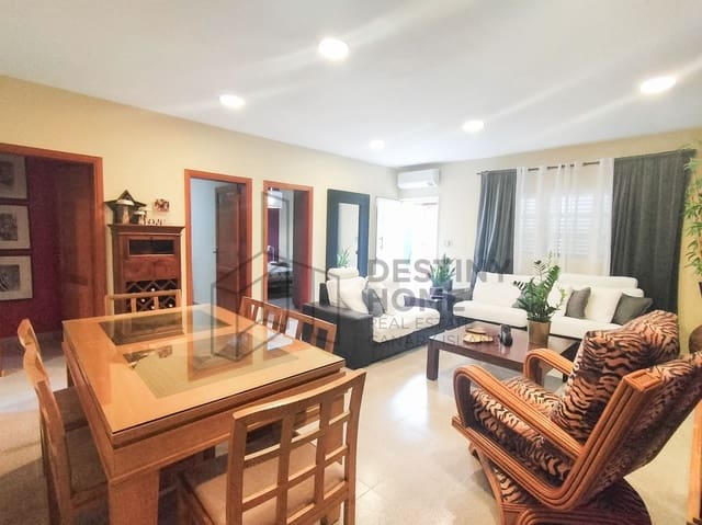 3 camera da letto Villetta Bifamiliare in vendita in El Matorral, Puerto del Rosario - 330.000 € (Rif: 9912635)