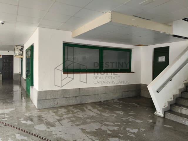Komercyjne na sprzedaż w Corralejo, La Oliva - 160 000 € (Ref: 9921816)