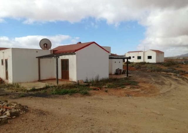 3 quarto Moradia para venda em La Ampuyenta, Puerto del Rosario - 194 000 € (Ref: 9924200)