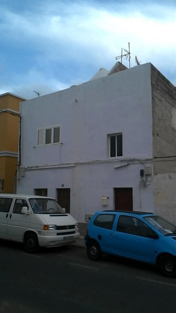 2 soverom Leilighet til salgs i Puerto del Rosario - € 138 000 (Ref: 9924201)