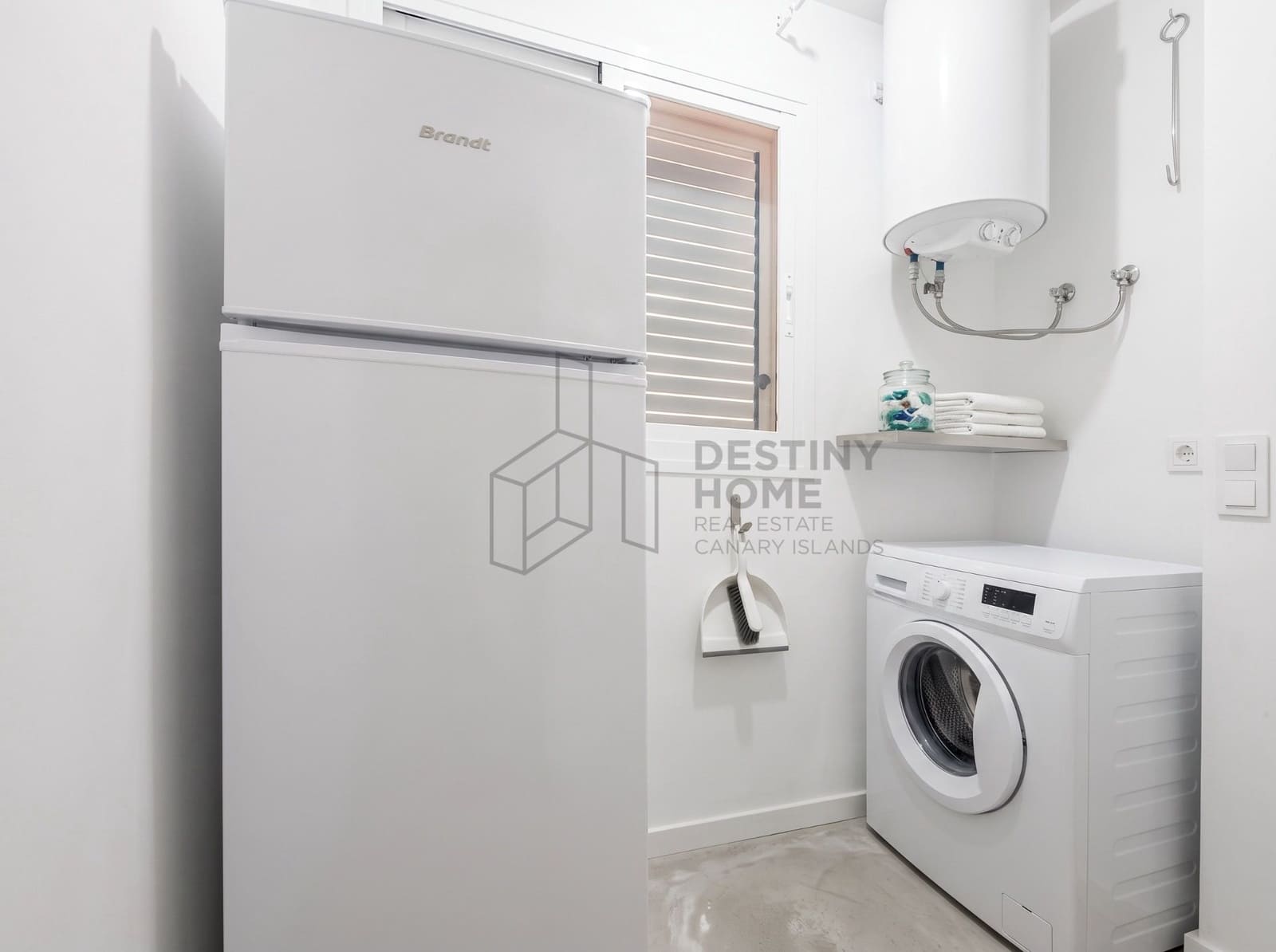 2 Zimmer Apartment zu verkaufen in Corralejo mit Garage - 255.000 € (Ref: 9926864)