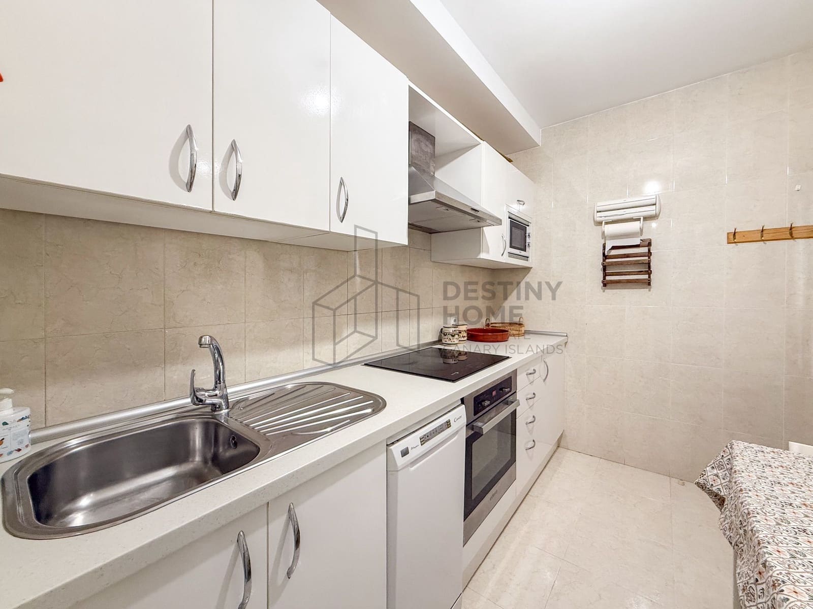 2 Zimmer Apartment zu verkaufen in Corralejo mit Garage - 255.000 € (Ref: 9926864)
