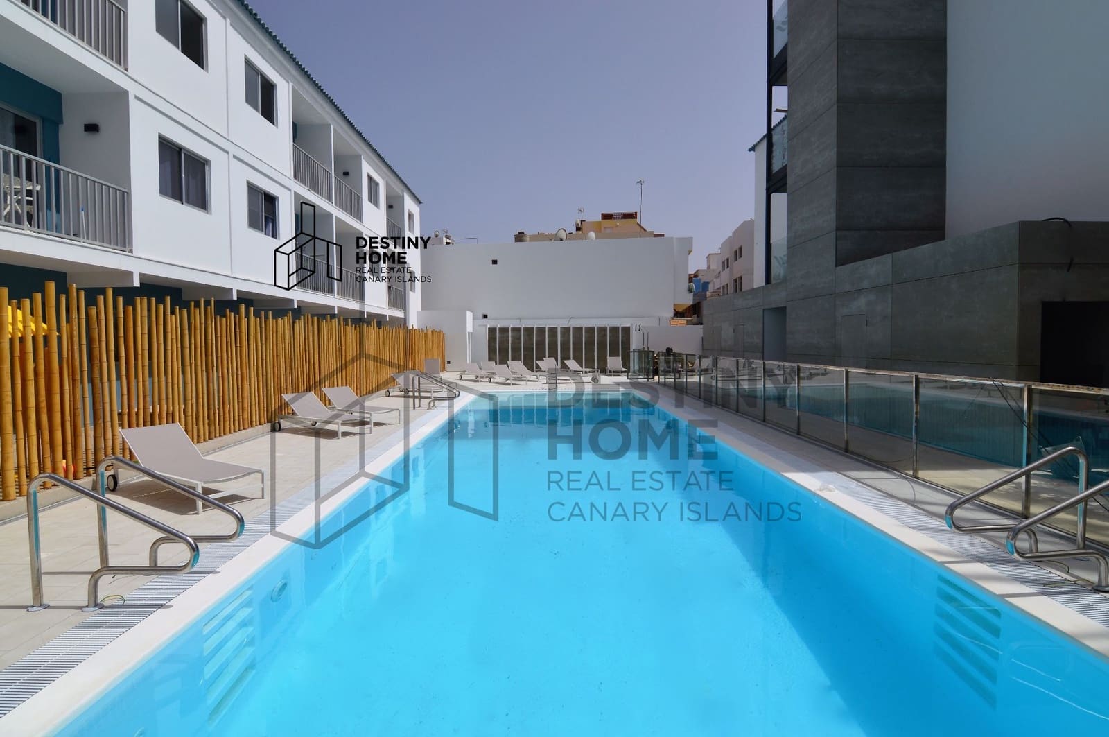 2 quarto Apartamento para venda em Corralejo com piscina - 170 000 € (Ref: 9926865)