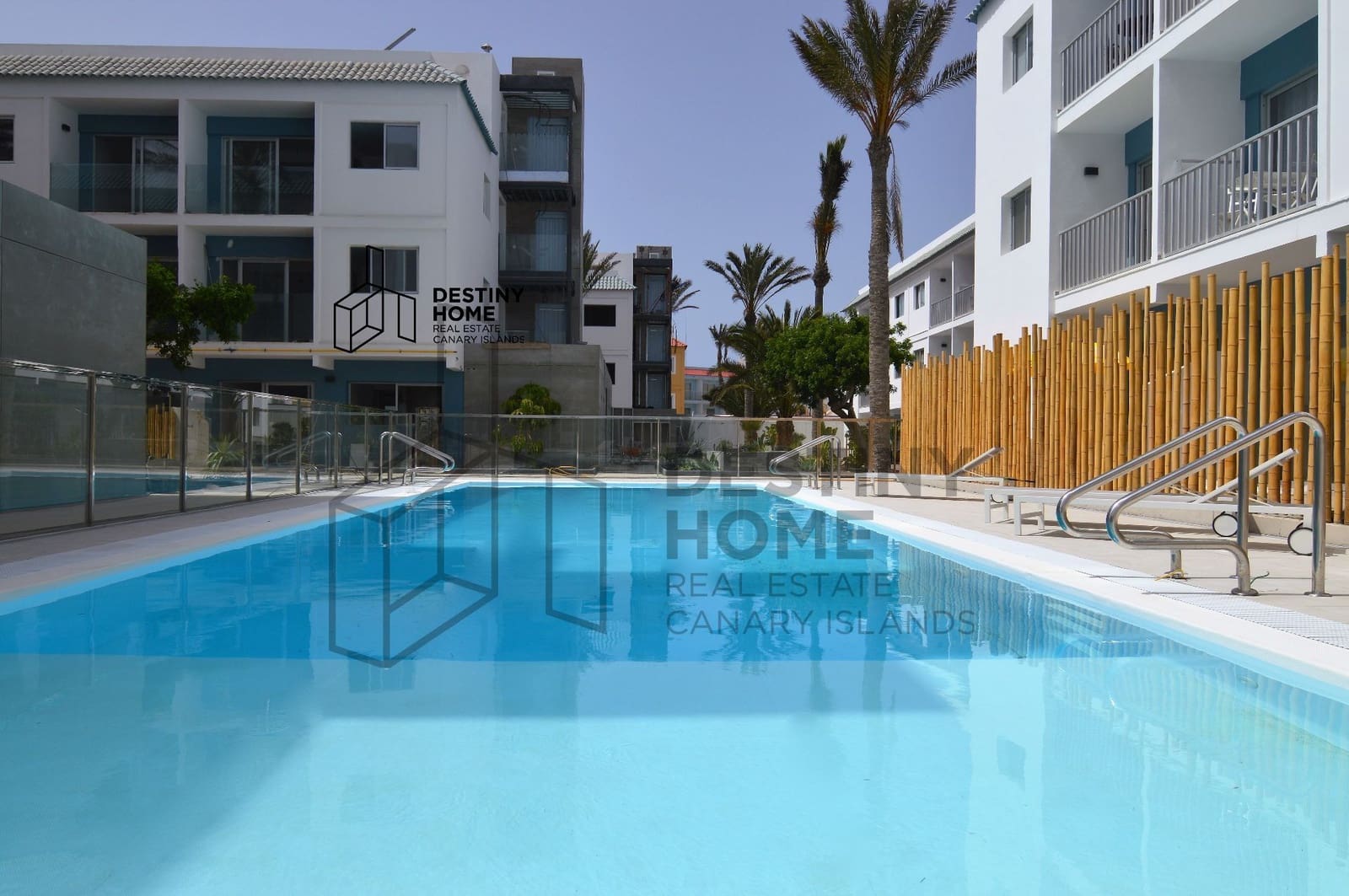 2 quarto Apartamento para venda em Corralejo com piscina - 170 000 € (Ref: 9926865)