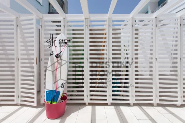 2 quarto Apartamento para venda em Corralejo, La Oliva com piscina - 170 000 € (Ref: 9926865)