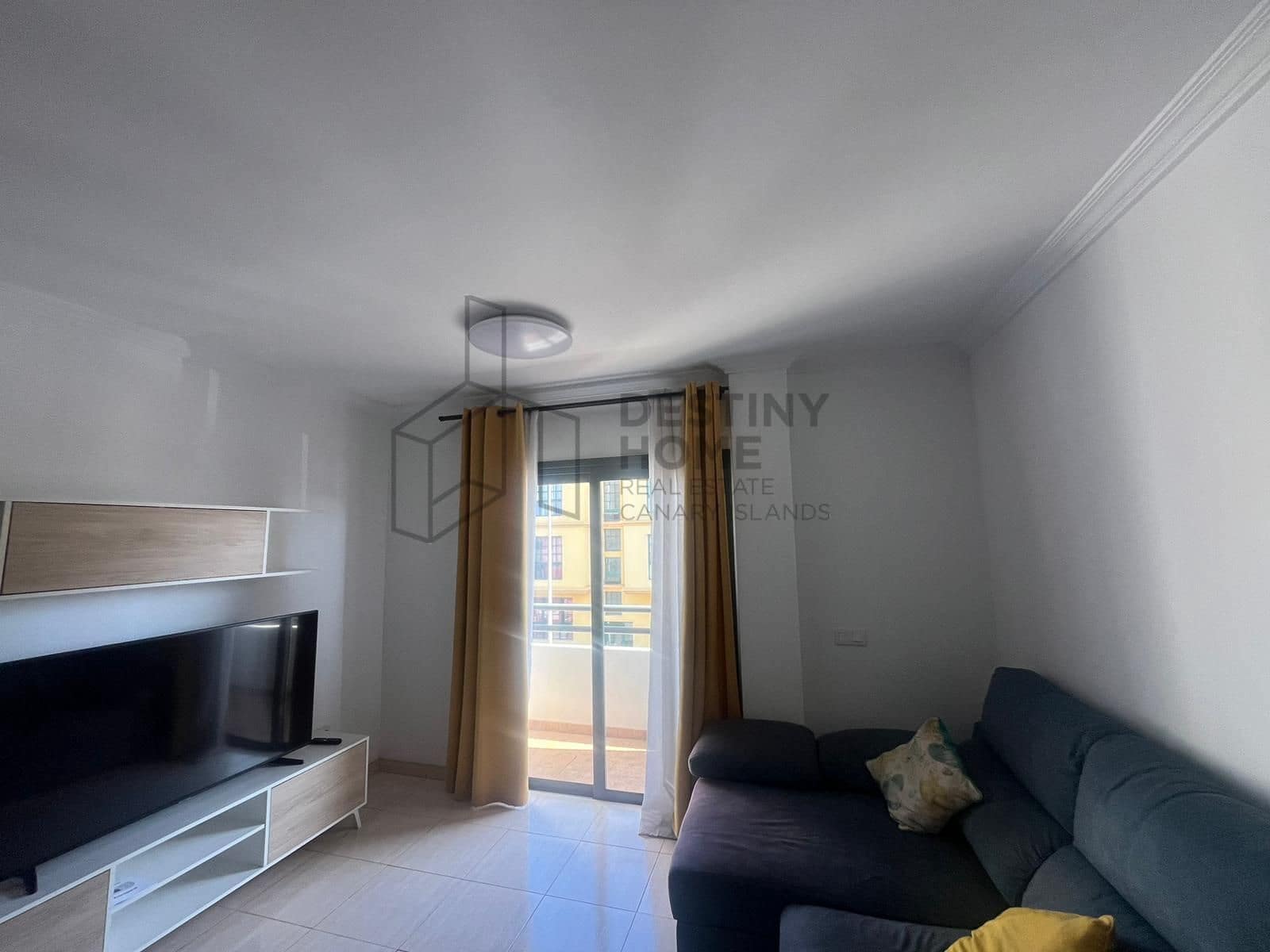 Piso de 2 habitaciones en Puerto del Rosario en venta - 180.000 € (Ref: 9941779)