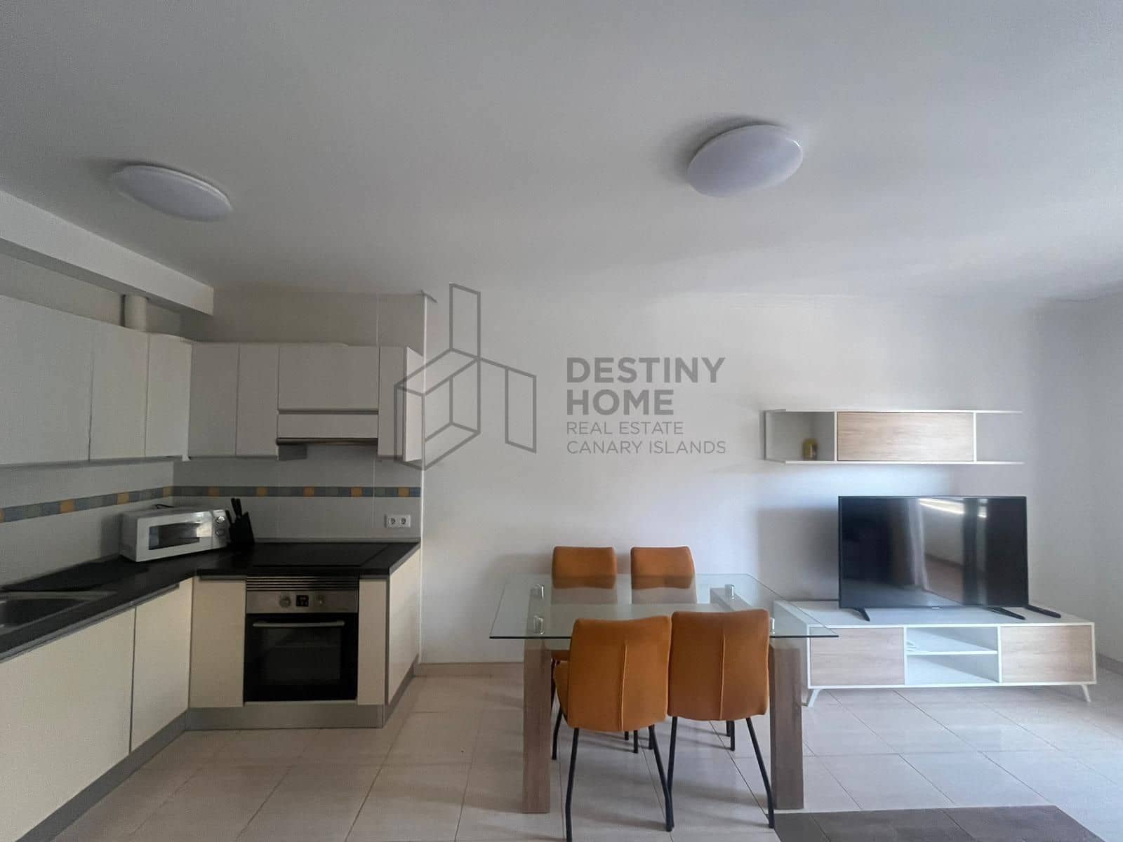 Piso de 2 habitaciones en Puerto del Rosario en venta - 180.000 € (Ref: 9941779)