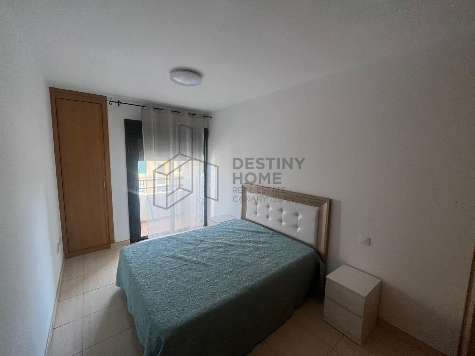 Piso de 2 habitaciones en Puerto del Rosario en venta - 180.000 € (Ref: 9941779)