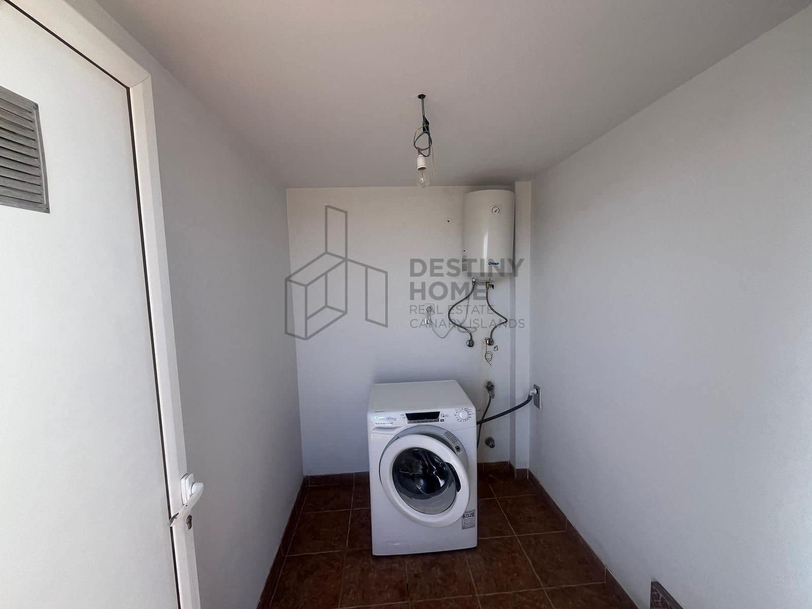Piso de 2 habitaciones en Puerto del Rosario en venta - 180.000 € (Ref: 9941779)