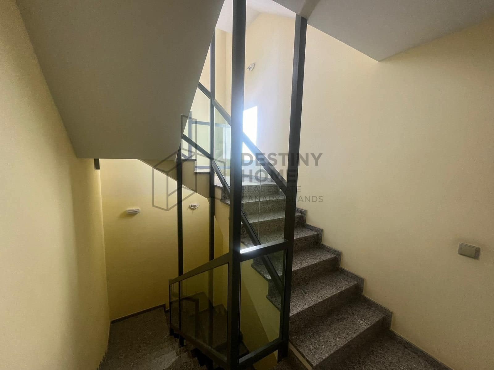Piso de 2 habitaciones en Puerto del Rosario en venta - 180.000 € (Ref: 9941779)