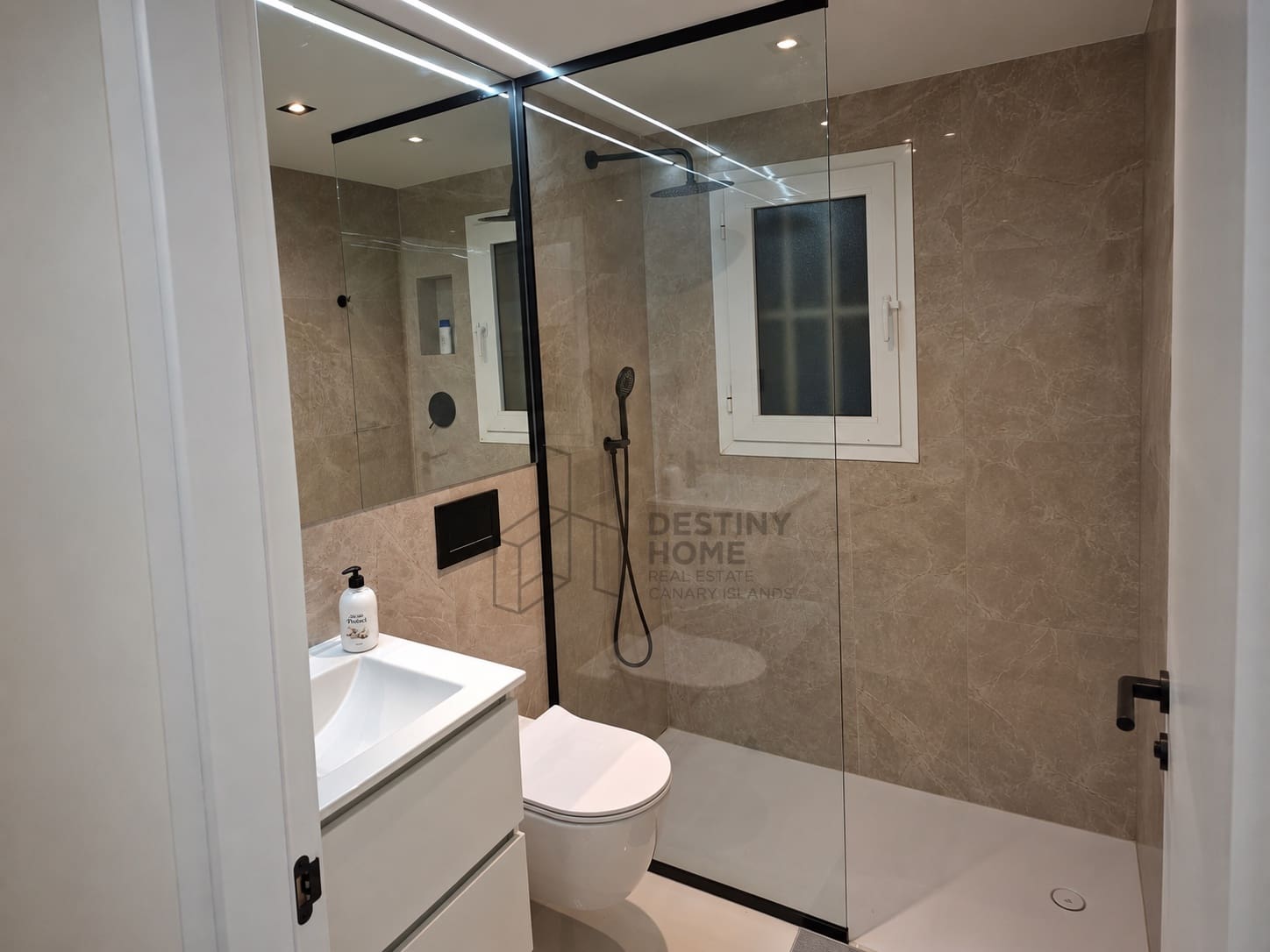 1 bedroom Apartment for sale in La Oliva - € 210,000 (Ref: 9951990)