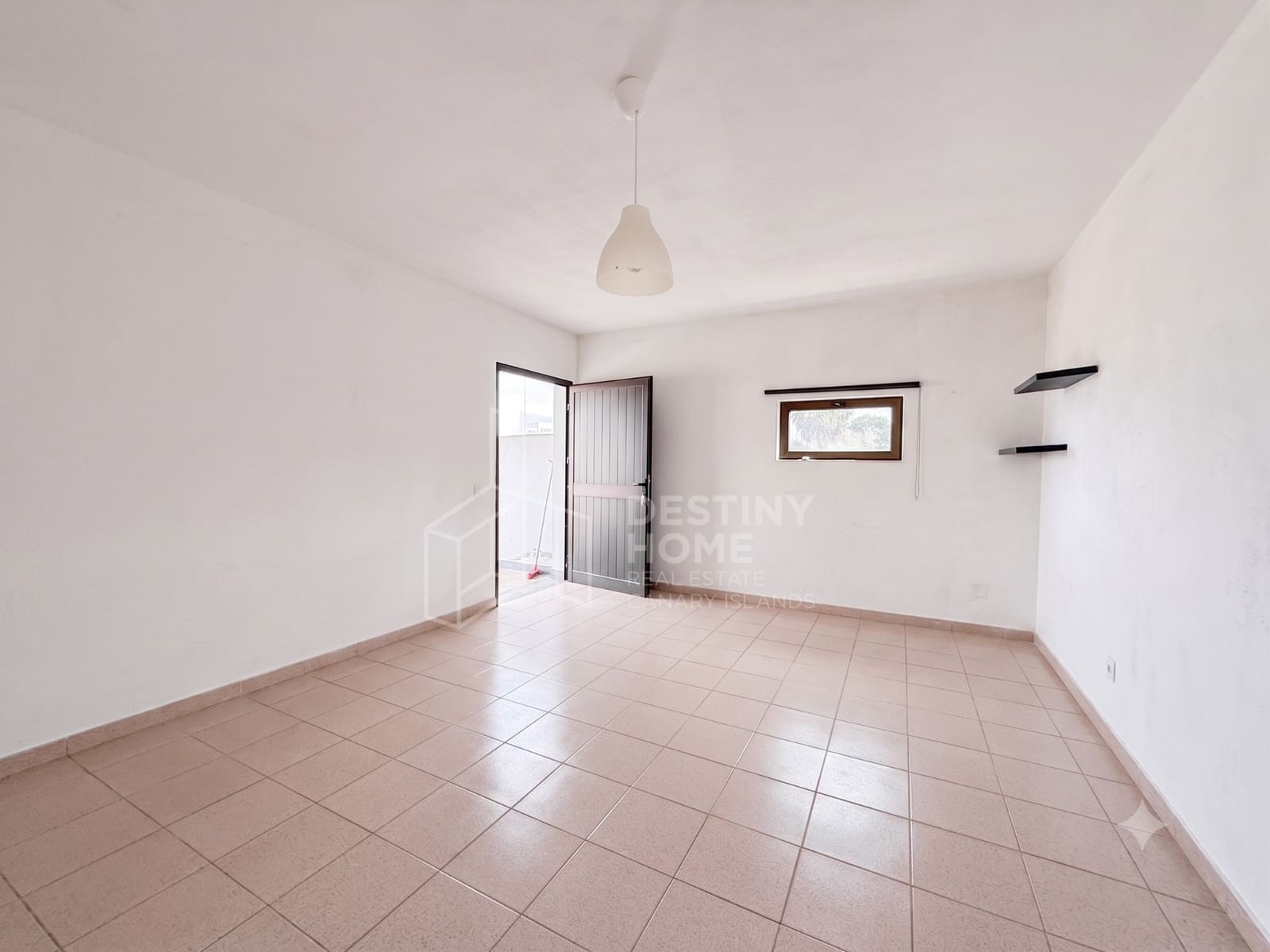 7 soverom Villa til salgs i Lajares med garasje - € 1 200 000 (Ref: 9957544)