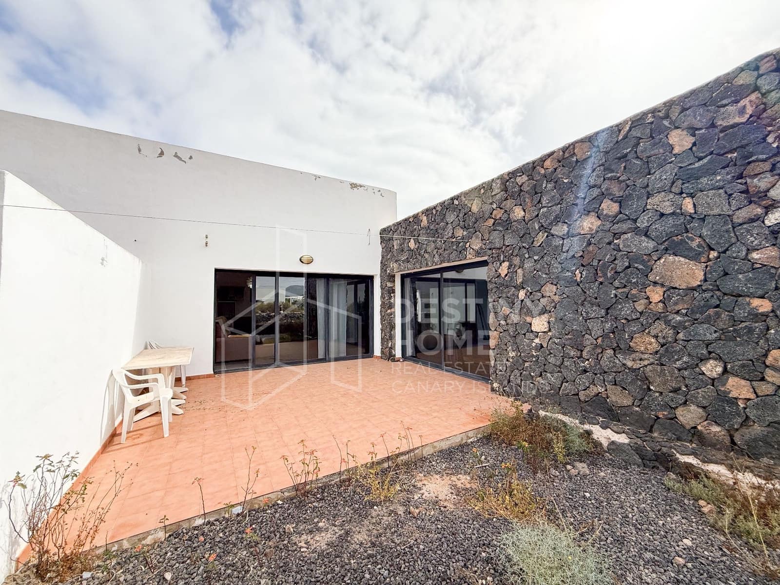 7 soverom Villa til salgs i Lajares med garasje - € 1 200 000 (Ref: 9957544)
