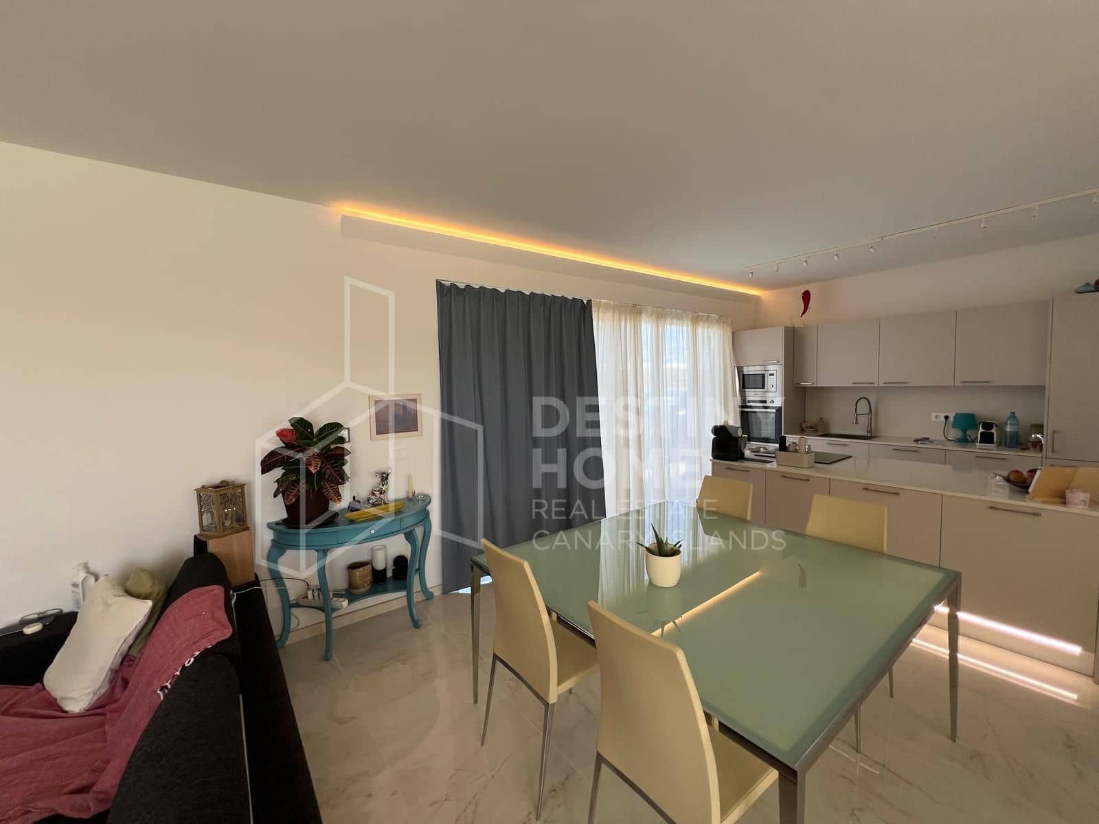 3 chambre Villa/Maison à vendre à Lajares avec piscine garage - 1 080 000 € (Ref: 9962145)