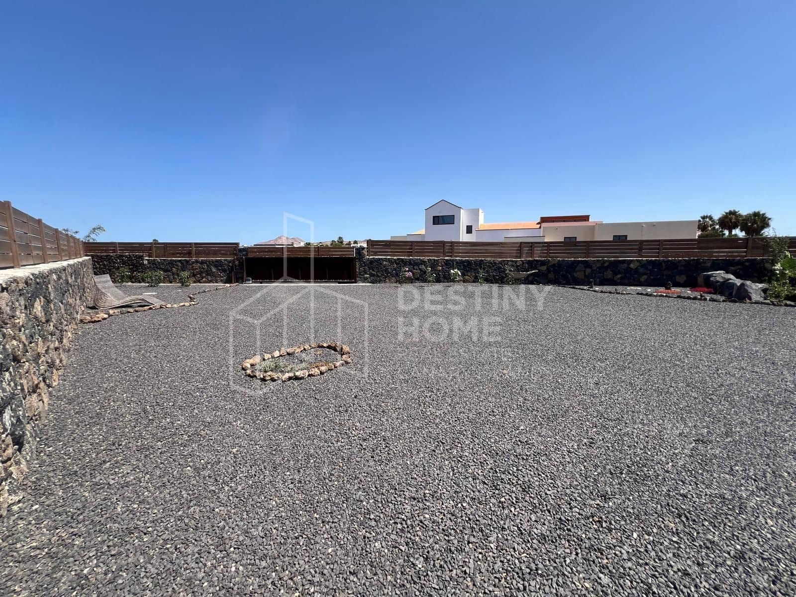 3 chambre Villa/Maison à vendre à Lajares avec piscine garage - 1 080 000 € (Ref: 9962145)