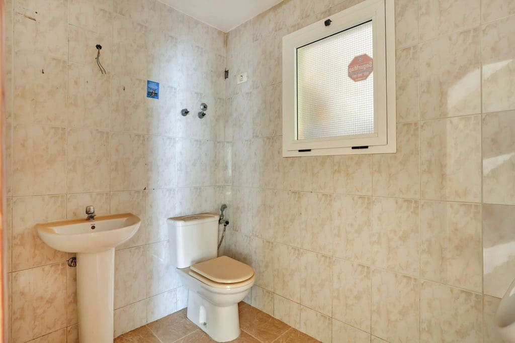 Commercial for sale in Puerto del Rosario - € 160,000 (Ref: 9964932)