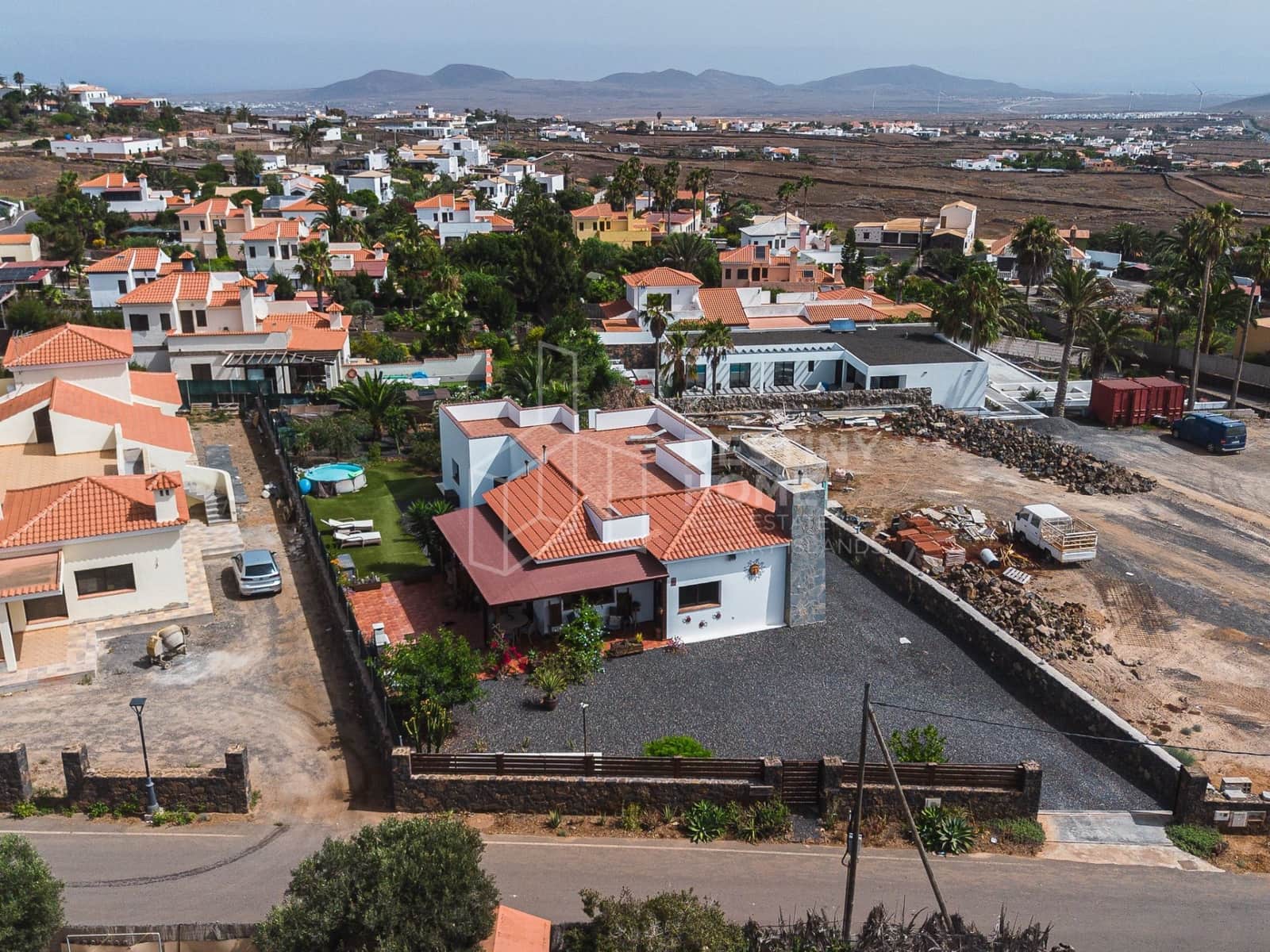 3 bedroom Villa for sale in Villaverde - € 475,000 (Ref: 9966228)