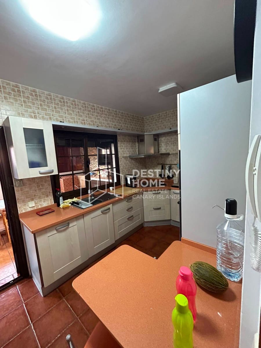 Chalet de 3 habitaciones en Puerto del Rosario en venta con garaje - 339.000 € (Ref: 9969252)