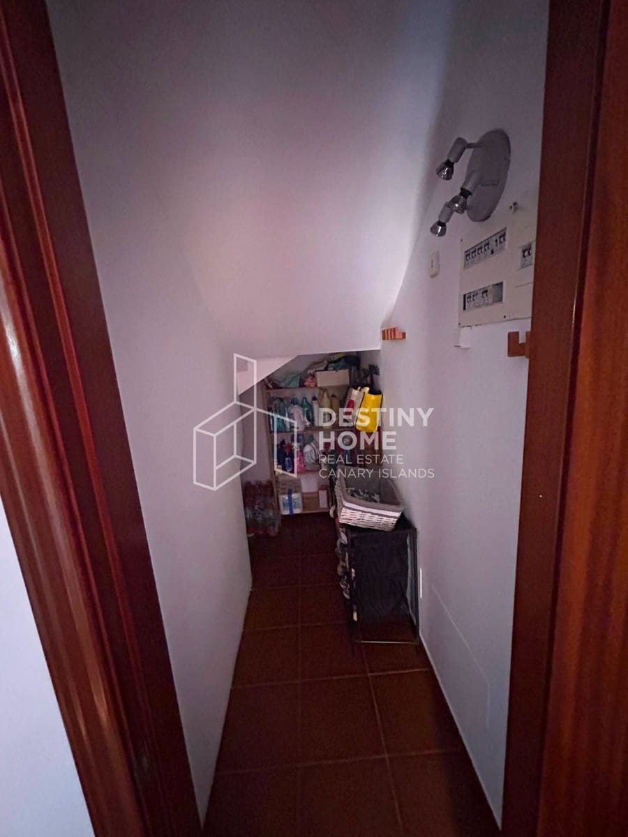 Chalet de 3 habitaciones en Puerto del Rosario en venta con garaje - 339.000 € (Ref: 9969252)