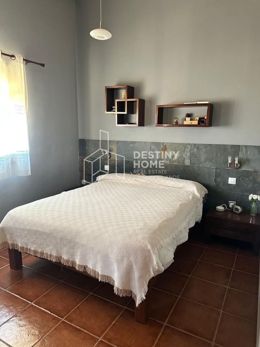 Chalet de 3 habitaciones en Puerto del Rosario en venta con garaje - 339.000 € (Ref: 9969252)