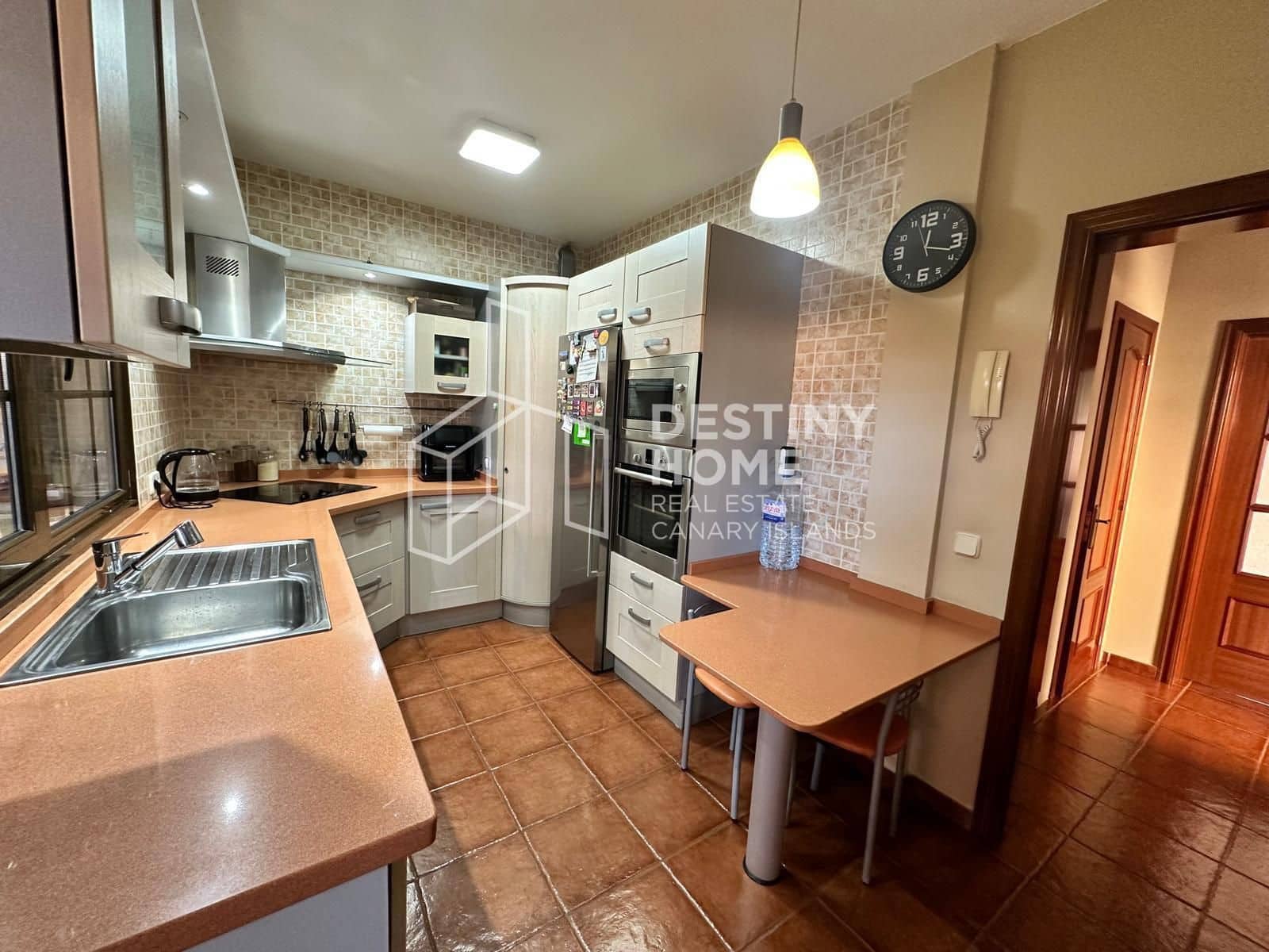 Chalet de 3 habitaciones en Puerto del Rosario en venta con garaje - 339.000 € (Ref: 9969252)