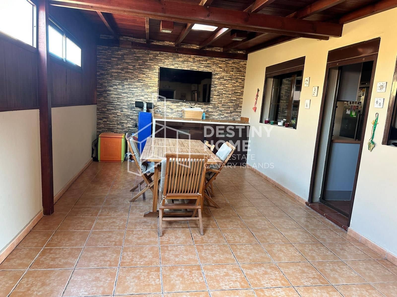Chalet de 3 habitaciones en Puerto del Rosario en venta con garaje - 339.000 € (Ref: 9969252)