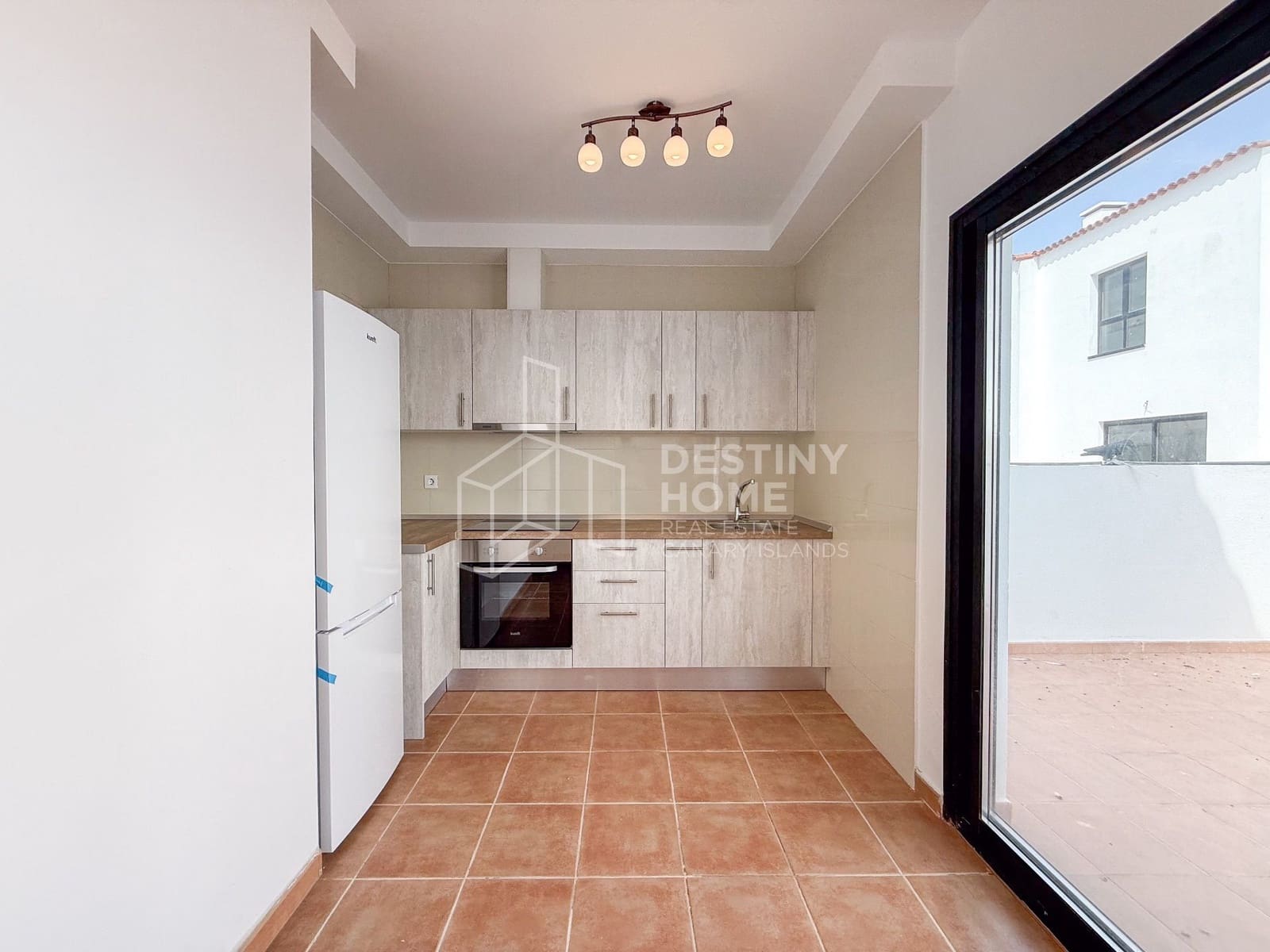 3 bedroom Townhouse for sale in La Oliva with garage - € 249,000 (Ref: 9976826)