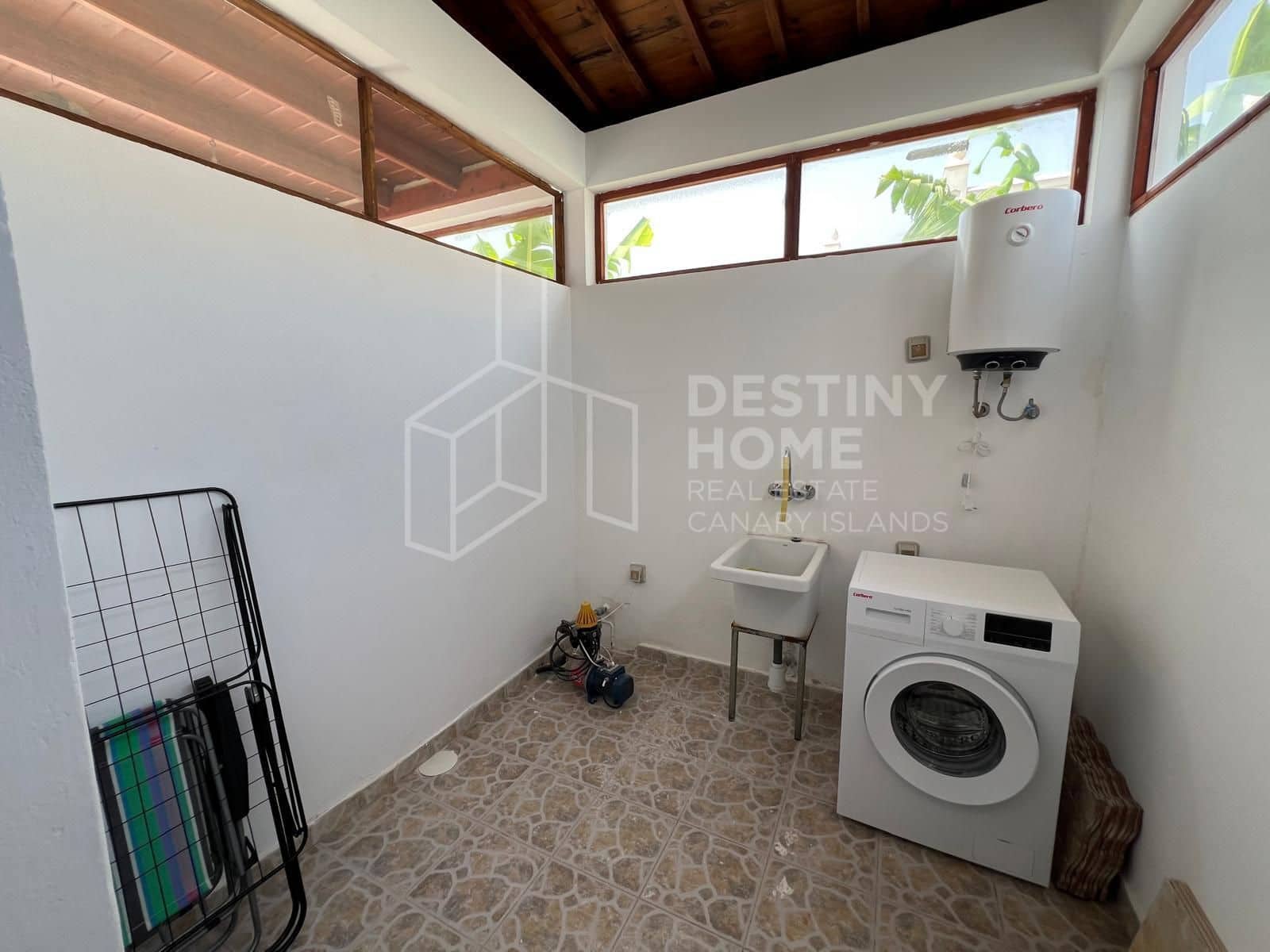 2 soveværelse Villa til salg i Parque Holandes med garage - € 315.000 (Ref: 9976827)