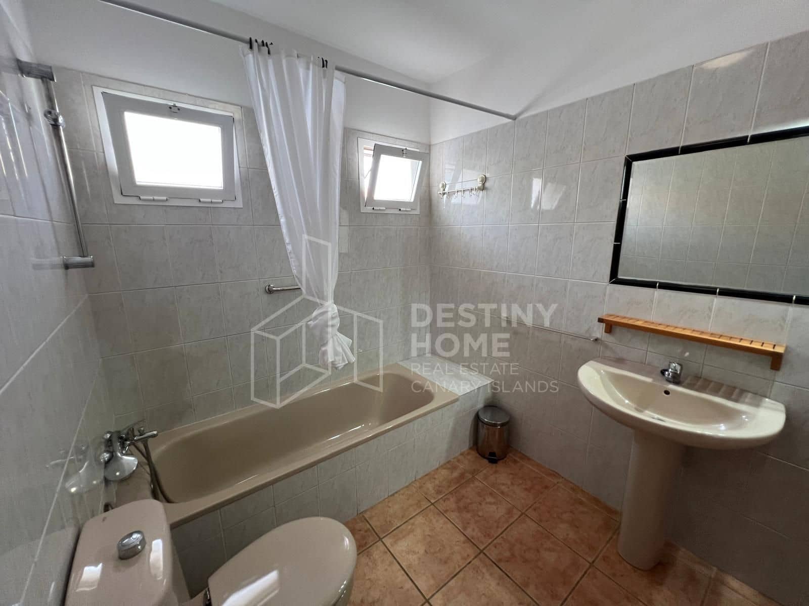 2 soveværelse Villa til salg i Parque Holandes med garage - € 315.000 (Ref: 9976827)