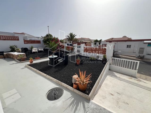 2 soveværelse Villa til salg i Parque Holandés, La Oliva med garage - € 315.000 (Ref: 9976827)
