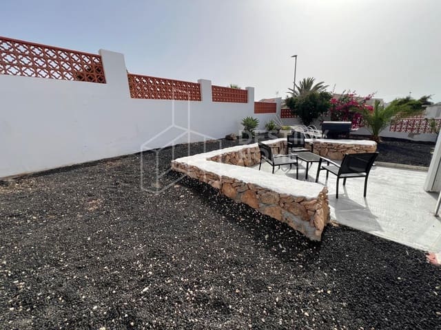 2 soveværelse Villa til salg i Parque Holandés, La Oliva med garage - € 315.000 (Ref: 9976827)