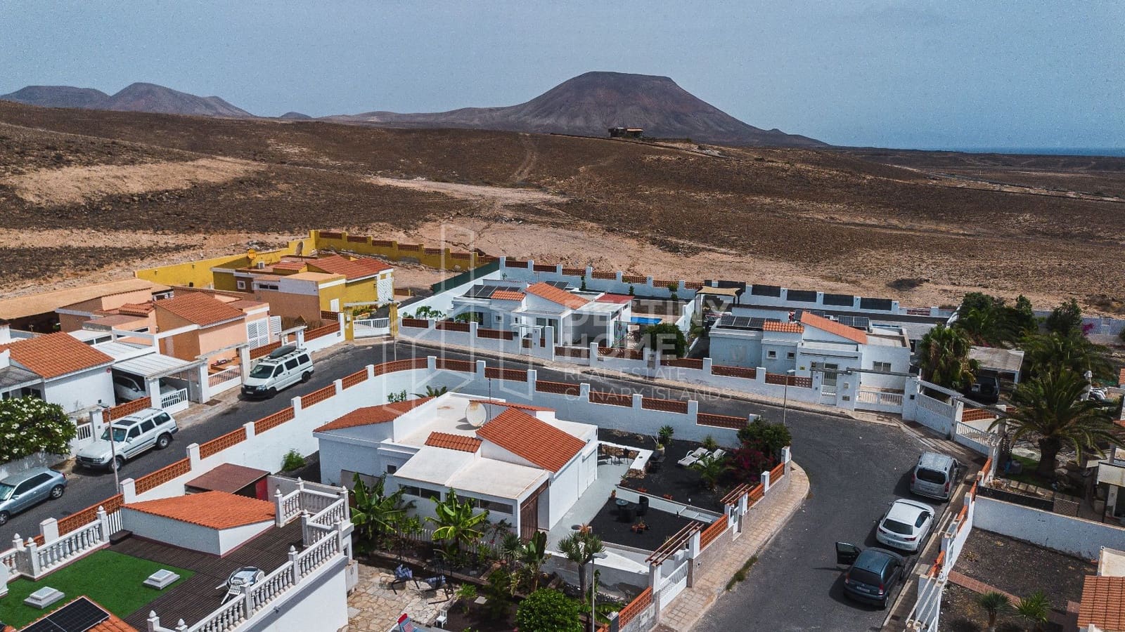 2 bedroom Villa for sale in Parque Holandes with garage - € 315,000 (Ref: 9976827)