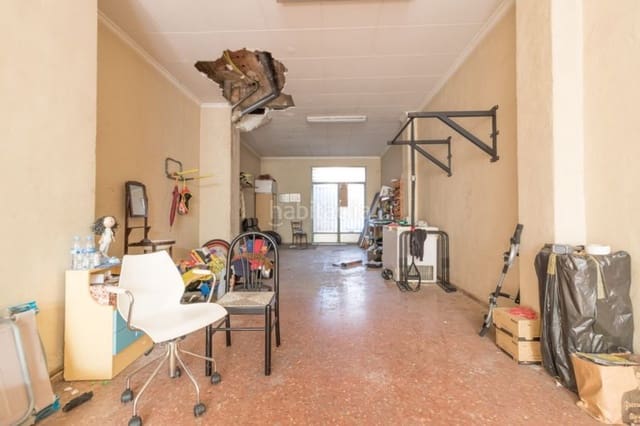 Commercial for sale in Carlet - € 47,000 (Ref: 6641488)