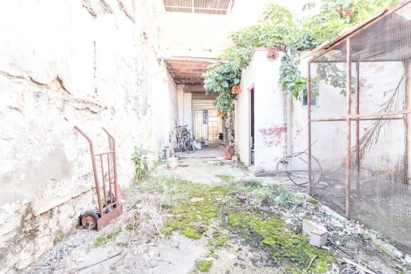 Kommersiell til salgs i Carlet - € 47 000 (Ref: 6641488)