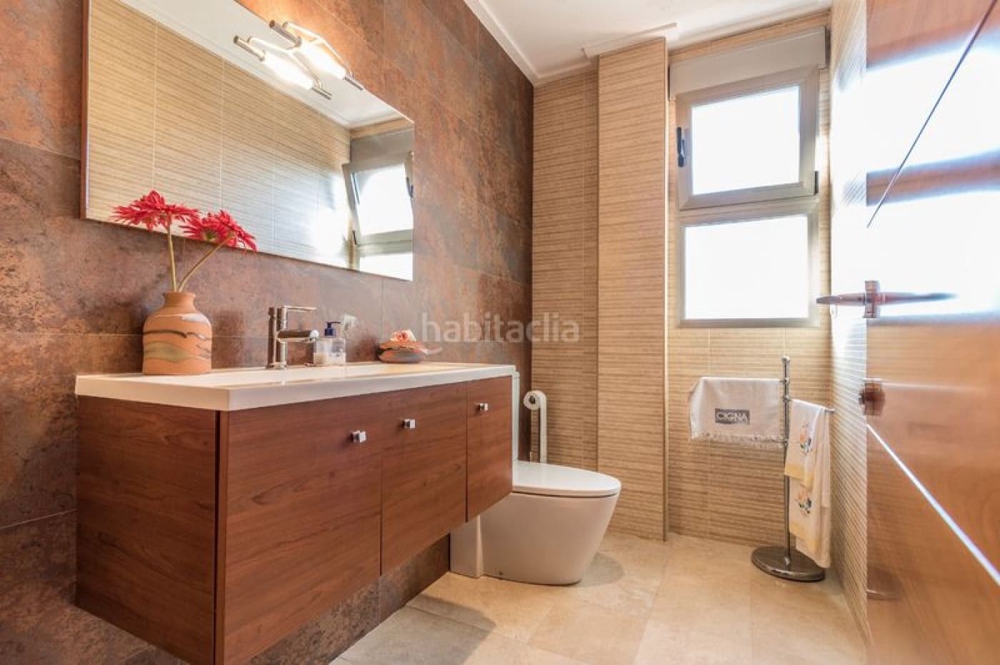 4 soveværelse Villa til salg i L'Alcudia med garage - € 495.000 (Ref: 6641522)